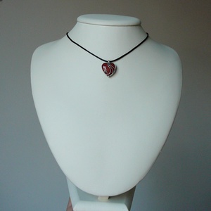 Vörös jáspis mini szív medál - ékszer - nyaklánc - medálos nyaklánc - Meska.hu