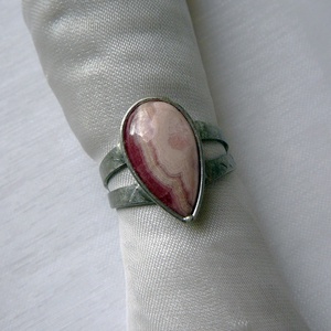 Rodokrozit gyűrű - ékszer - gyűrű - szoliter gyűrű - Meska.hu