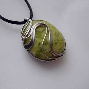Zöld opál medál, Ékszer, Nyaklánc, Medálos nyaklánc, Ékszerkészítés, Fémmegmunkálás, MESKA