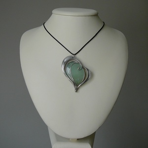 Prehnit szív medál - ékszer - nyaklánc - medálos nyaklánc - Meska.hu