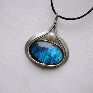 Labradorit medál - ékszer - nyaklánc - medál - Meska.hu