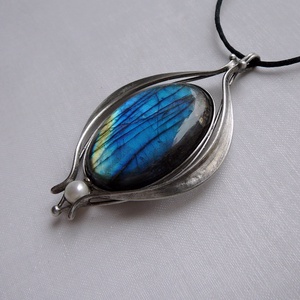 Labradorit medál - ékszer - nyaklánc - medál - Meska.hu