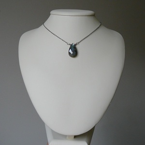 Labradorit medálos nyaklánc - ékszer - nyaklánc - medál - Meska.hu