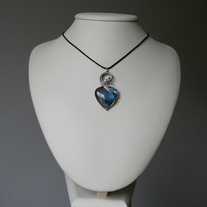 Labradorit medál - ékszer - nyaklánc - medál - Meska.hu