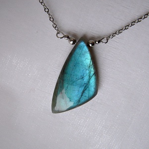 Labradorit medálos nyaklánc - Meska.hu