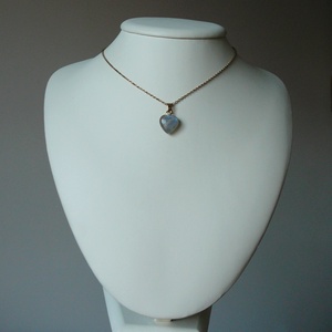 Labradorit szív medálos nyaklánc - ékszer - nyaklánc - medál - Meska.hu