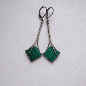 Malachit fülbevaló - ékszer - fülbevaló - lógó fülbevaló - Meska.hu