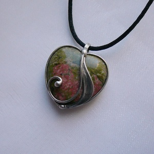 Unakit mini szív medál - ékszer - nyaklánc - medál - Meska.hu