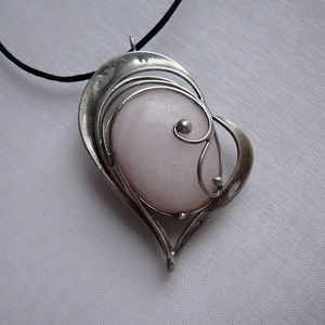 Rózsaszín kalcit szív medál - ékszer - nyaklánc - medálos nyaklánc - Meska.hu