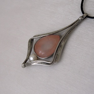 Rózsakvarc medál, Ékszer, Nyaklánc, Medálos nyaklánc, Ékszerkészítés, Fémmegmunkálás, MESKA