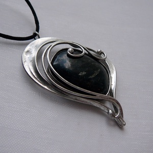 Asztrofllit szív medál, Ékszer, Nyaklánc, Medálos nyaklánc, Ékszerkészítés, Fémmegmunkálás, MESKA