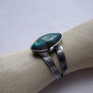 Labradorit gyűrű, Ékszer, Gyűrű, Szoliter gyűrű, Ékszerkészítés, Fémmegmunkálás, MESKA