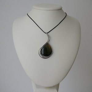 Labradorit medál - ékszer - nyaklánc - medál - Meska.hu