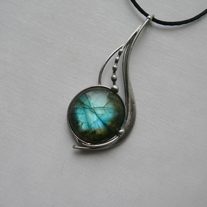 Labradorit medál - ékszer - nyaklánc - medál - Meska.hu