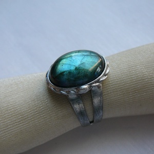 Labradorit gyűrű, Ékszer, Gyűrű, Szoliter gyűrű, Ékszerkészítés, Fémmegmunkálás, MESKA