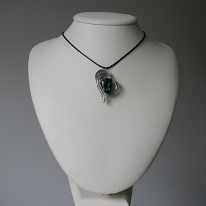 Hópehely obszidián szív medál - ékszer - nyaklánc - medálos nyaklánc - Meska.hu