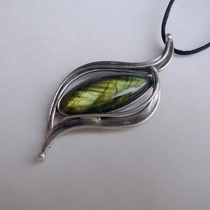 Labradorit medál - ékszer - nyaklánc - medál - Meska.hu