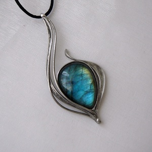 Labradorit medál - ékszer - nyaklánc - medál - Meska.hu