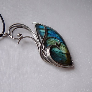 Labradorit medál - Meska.hu