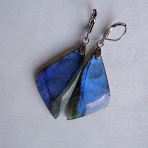 Labradorit fülbevaló - ékszer - fülbevaló - lógó csepp fülbevaló - Meska.hu