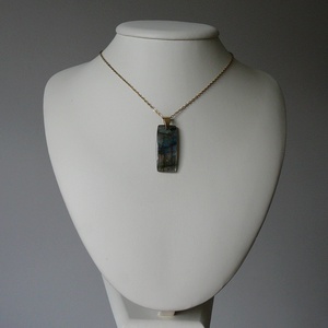 Labradorit medálos nyaklánc - ékszer - nyaklánc - medálos nyaklánc - Meska.hu