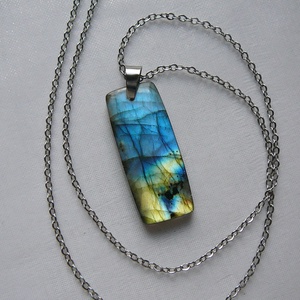 Labradorit medálos nyaklánc - ékszer - nyaklánc - medálos nyaklánc - Meska.hu