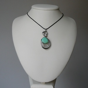 Krizopráz medál - ékszer - nyaklánc - medálos nyaklánc - Meska.hu