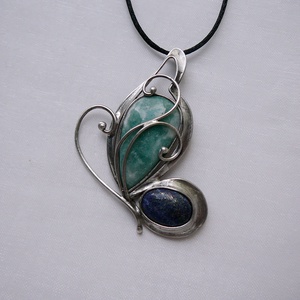 Amazonit pillangó medál - ékszer - nyaklánc - medálos nyaklánc - Meska.hu