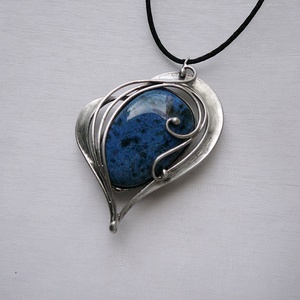 Dumortierit szív medál - ékszer - fülbevaló - lógó fülbevaló - Meska.hu