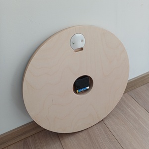 Fából készült falióra 40cm, leveles minta - otthon & életmód - dekoráció - fali és függő dekoráció - falióra & óra - Meska.hu