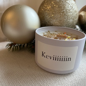 Keviiin - Díszdobozos karácsonyi egyedi feliratos  szójaviasz gyertya, Otthon & Életmód, Gyertya, illat, aroma, Gyertya, Gyertya-, mécseskészítés, MESKA