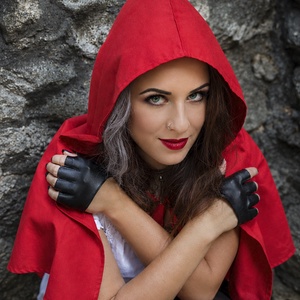 Kapucnis fantasy köpeny � piros - Halloween, farsang, cosplay  - Meska.hu