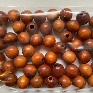 50 db fagyöngy 20 mm átmérő Fa gyöngy - ÚJ! Fa golyó fűzni, fa alkatrész, gyöngyök, makramé, faékszer, fatárgy - kellékek & szerszámok - gyöngyfűzés kellékek - fa gyöngy - Meska.hu