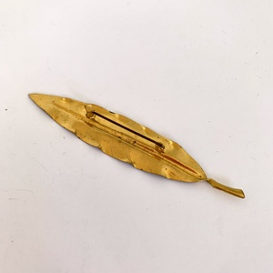 Vintage BROSS az 1980-as évekből, gyönyörű elegáns strasszos kitűző, pin szövetkabátra, blúzra,  blézerre - ékszer - kitűző és bross - kitűző - Meska.hu