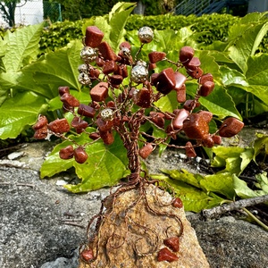 Napkő drágakő fa, kis Bonsai Ékszerfa szerencsefa, életfa, pénzfa, kristályfa kvarc kövekből drágakő fa ajándék férfinak - otthon & életmód - dekoráció - asztal és polc dekoráció - gyöngyfa, ásványfa - Meska.hu