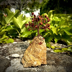 Napkő drágakő fa, kis Bonsai Ékszerfa szerencsefa, életfa, pénzfa, kristályfa kvarc kövekből drágakő fa ajándék férfinak - otthon & életmód - dekoráció - asztal és polc dekoráció - gyöngyfa, ásványfa - Meska.hu
