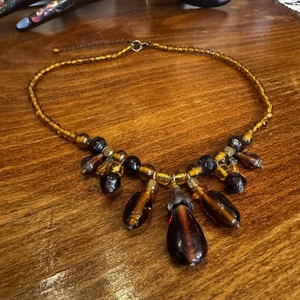 Muránói üveggyöngy nyakék, vintage muránói olasz nyaklánc, csodás régi ékszer, retro üveg nyakék - ékszer - kitűző és bross - kitűző - Meska.hu