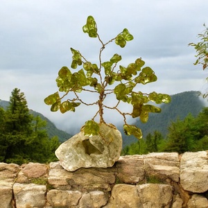 Fa ásványból, Mini Bonsai Kistály Ékszerfa szerencsefa, életfa, pénzfa, kristályfa peridot kvarc kövekből drágakő fa - otthon & életmód - dekoráció - asztal és polc dekoráció - gyöngyfa, ásványfa - Meska.hu