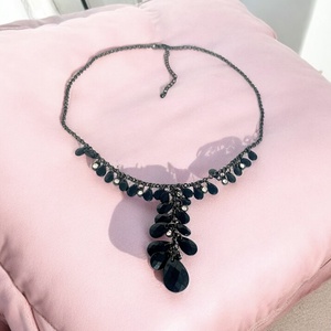 Retro fekete 50 cm-es vintage nyaklánc 1960-as évekből, hibátlan minőségi ékszer, retro nyakék black Necklace - ékszer - ékszerszett - Meska.hu