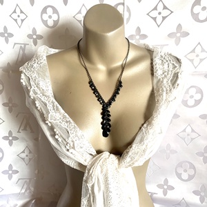 Retro fekete 50 cm-es vintage nyaklánc 1960-as évekből, hibátlan minőségi ékszer, retro nyakék black Necklace, Ékszer, Ékszerszett, Gyöngyfűzés, gyöngyhímzés, Ékszerkészítés, MESKA