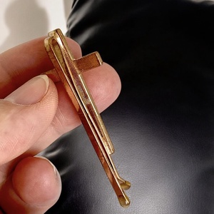 Retro kereszt nyakkendő csipesz, régi nyakkendőtű, klasszikus férfi ékszer fémből, elegáns vallásos férfi ékszer - ékszer - nyaklánc - medál nélküli nyaklánc - Meska.hu