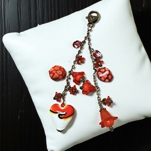 Muránói gyöngyös táskadísz vagy kulcstartó, táska dísz, gyöngy dísz, lámpagyöngy dísz kulcstartóra - táska & tok - kulcstartó & táskadísz - táskadísz - Meska.hu