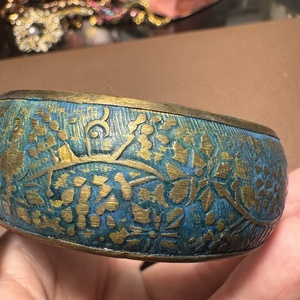 Színes hippi vintage réz karperec a 70-es évekből � eredeti retró bohém ékszer gyűjtőknek és egyedi stílus kedvelőknek - ékszer - karkötő - karperec - Meska.hu