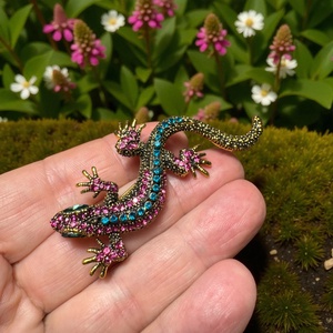 Vintage BROSS az 1980-as évekből, gyönyörű elegáns strasszos kitűző, pin szövetkabátra, blúzra,  blézerre - ékszer - kitűző és bross - Meska.hu