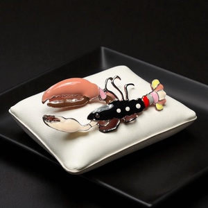 Homár Vintage BROSS az 1980-as évekből, gyönyörű elegáns strasszos kitűző, pin szövetkabátra, blúzra,  blézerre - Meska.hu