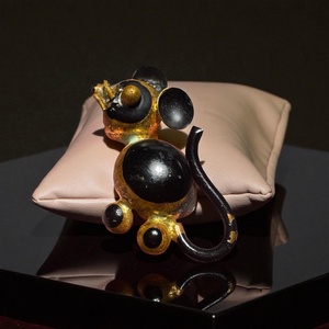 Egérke Vintage BROSS az 1980-as évekből, gyönyörű elegáns strasszos kitűző, pin szövetkabátra, blúzra,  blézerre - ékszer - kitűző és bross - Meska.hu