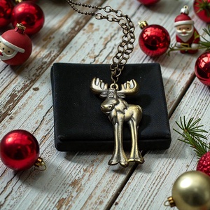 Szarvasos nyaklánc hosszú réz láncon, retro réz szarvas medálos nyaklánc, feltűnő réz nyakék - Meska.hu