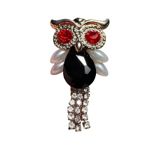 Bagoly madár Vintage BROSS az 1980-as évekből, gyönyörű elegáns strasszos kitűző, pin szövetkabátra, blúzra,  blézerre, Ékszer, Kitűző és Bross, Ékszerkészítés, MESKA