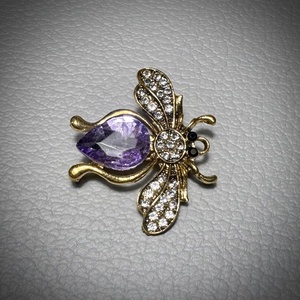 Retro BROSS az 1980-as évekből, gyönyörű elegáns strasszos kitűző, pin szövetkabátra, blúzra,  blézerre szép kitűző, Ékszer, Kitűző és Bross, Ékszerkészítés, MESKA