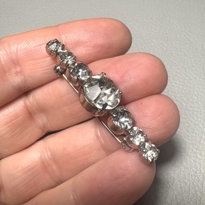 Vintage BROSS az 1980-as évekből, gyönyörű elegáns strasszos kitűző, pin szövetkabátra, blúzra,  blézerre retro kitűző, Ékszer, Kitűző és Bross, Ékszerkészítés, MESKA